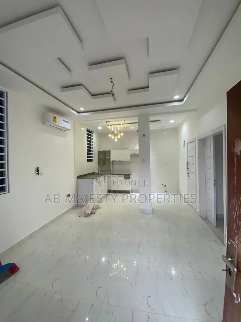1bdrm Apartment in Ab Majesty, Lake Side Estate for rent