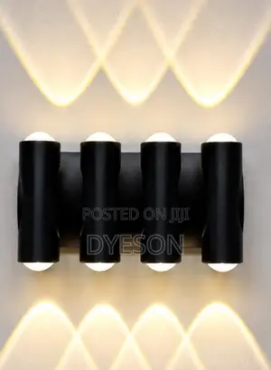 2266/8 Wall Light
