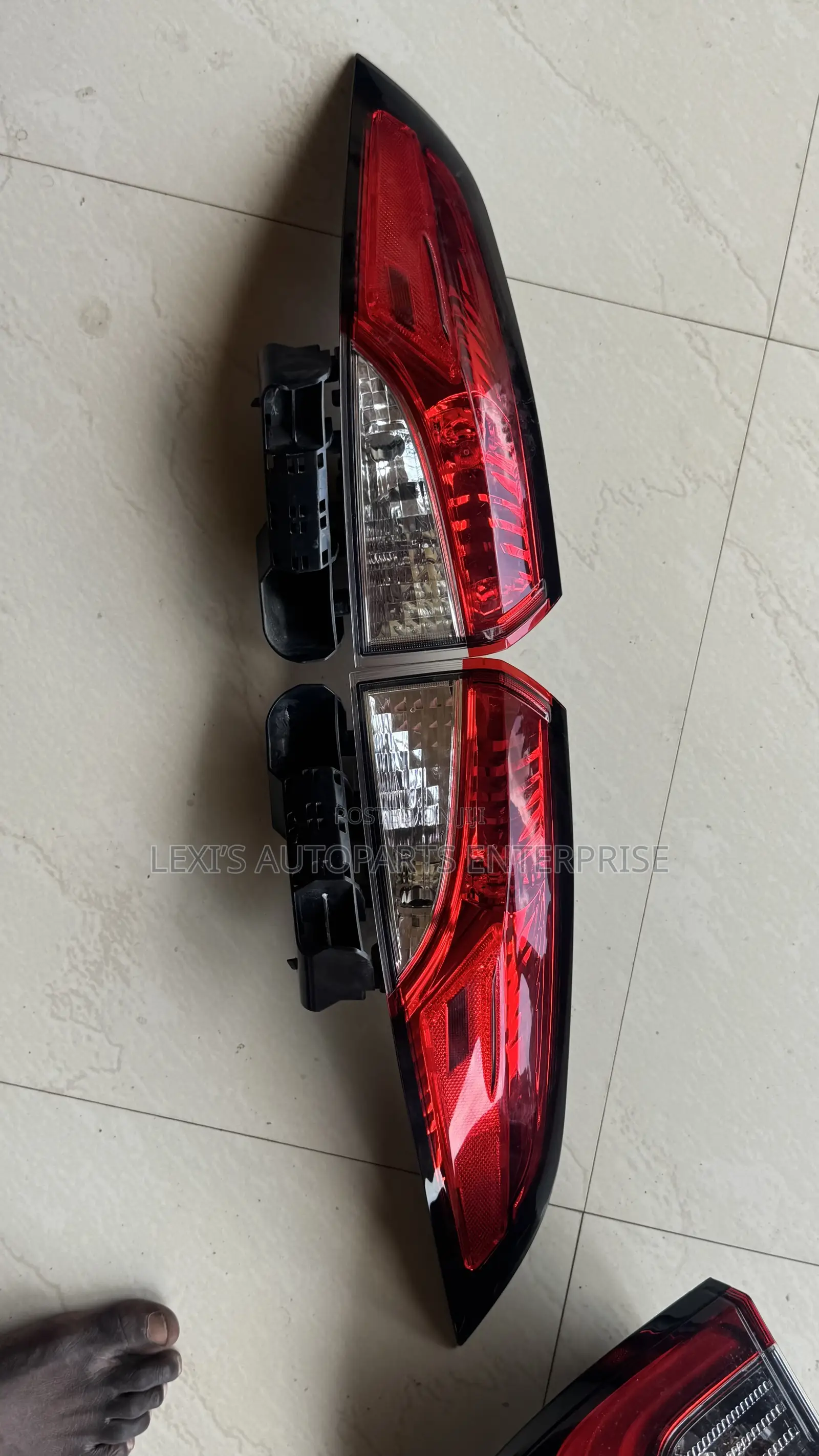 Toyota Corolla 2020,2021,2022,2023,2024,2025 Taillight Pair Available