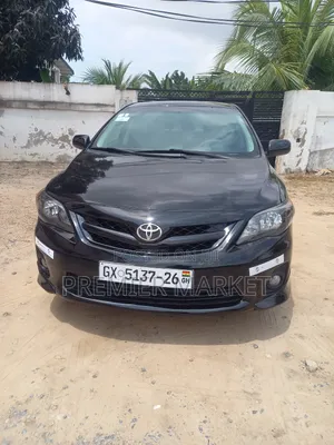 Toyota Corolla S 4dr Sedan (1.8L 4cyl 4A) 2013 Black