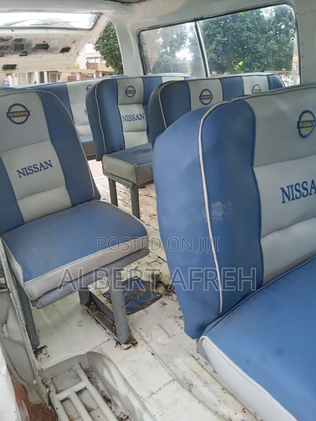Nissan Caravan (Urvan) 2010 White