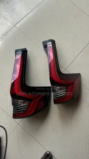 Honda CRV 2023,2024,2025 Tailgate Available