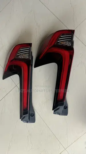 Honda CRV 2023,2024,2025 Tailgate Available
