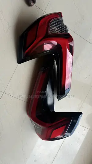Honda CRV 2023,2024,2025 Tailgate Available