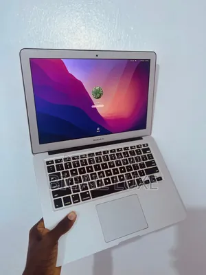 Laptop Apple MacBook Air 16GB Intel Core i7 SSD 256GB