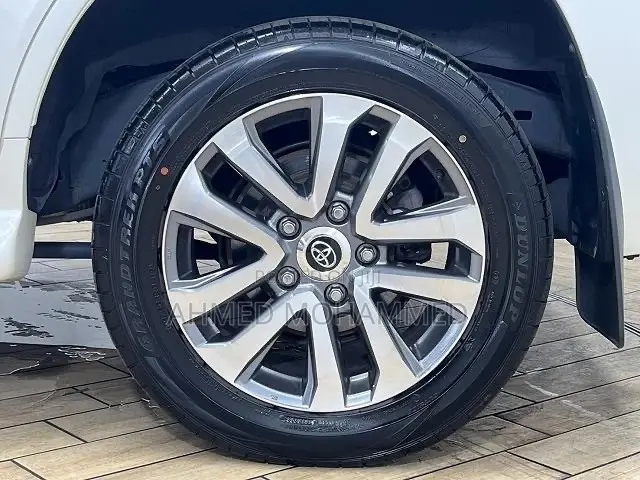 Toyota Land Cruiser Rim 18