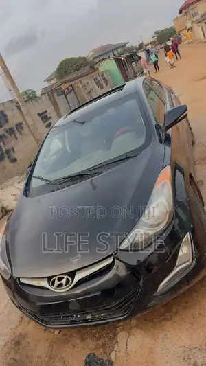Hyundai Elantra 2013 Black