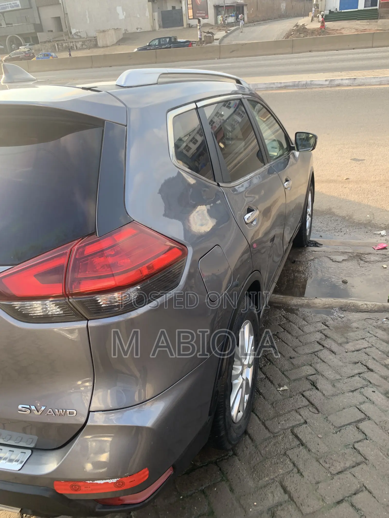 Nissan Rogue SV AWD 2018 Gray