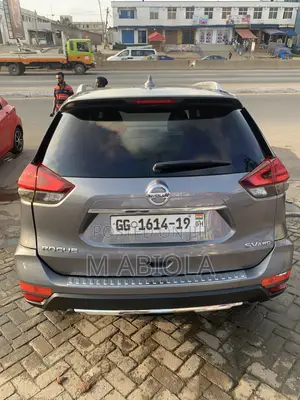 Nissan Rogue SV AWD 2018 Gray