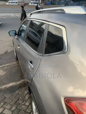 Nissan Rogue SV AWD 2018 Gray