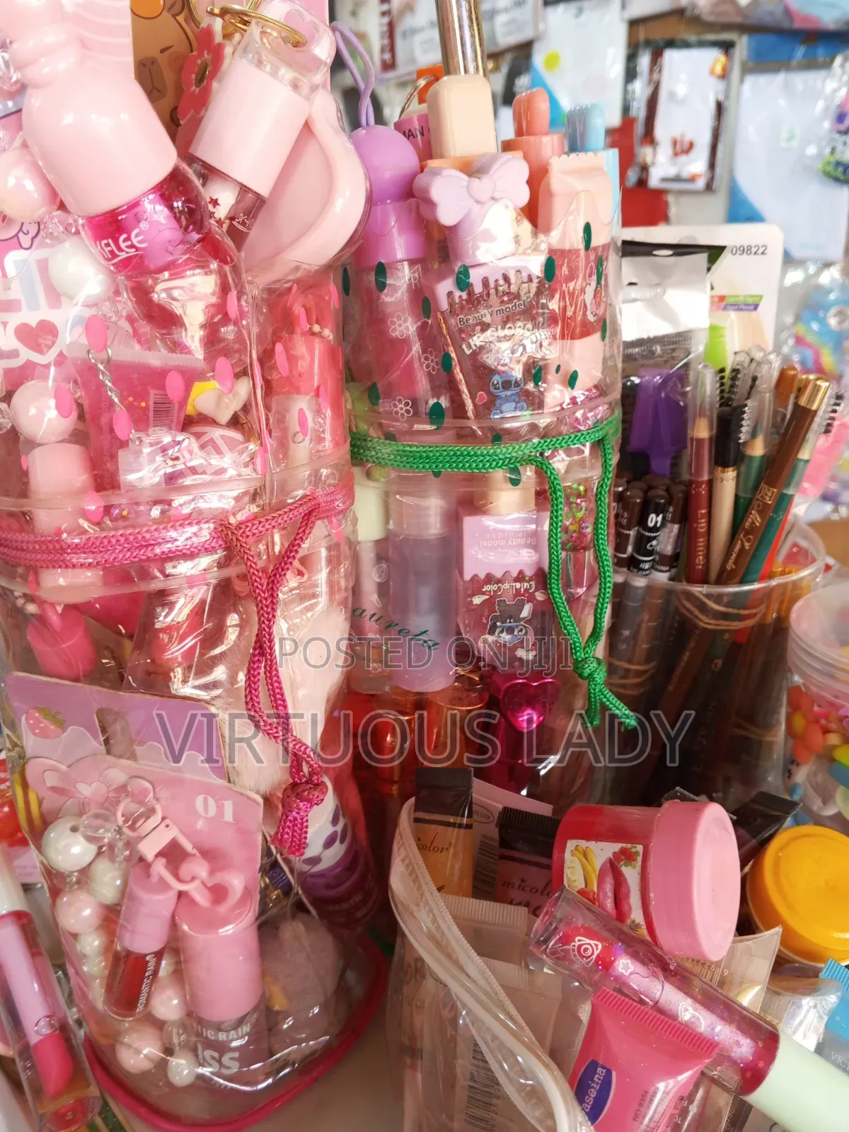 Quality Pink Lips,lip Balms and Lip Gloss Available in All Colours