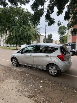 Nissan Note 2014 Silver