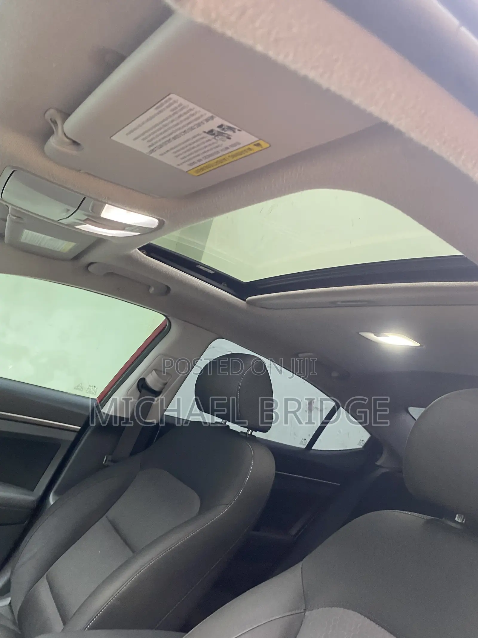 Hyundai Elantra 2017 Red