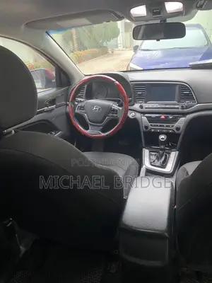 Hyundai Elantra 2017 Red