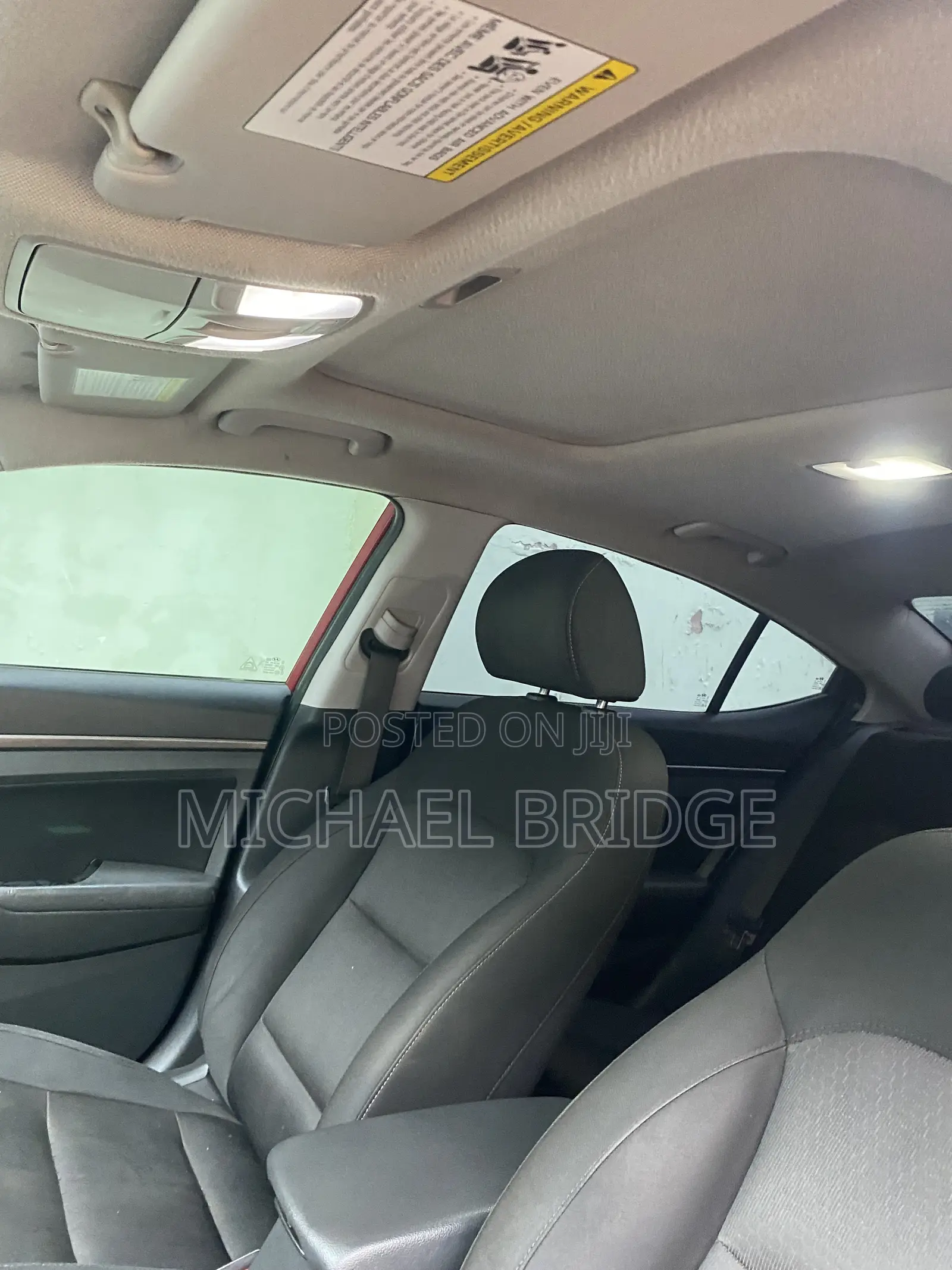 Hyundai Elantra 2017 Red