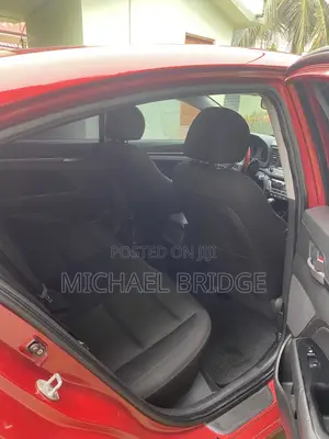 Hyundai Elantra 2017 Red