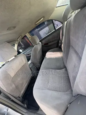 Toyota Corolla CE 2005 Silver