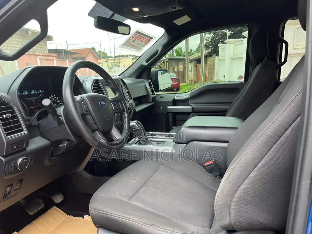 Ford F-150 2019 Blue
