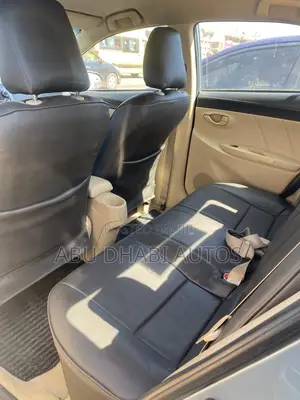 Toyota Yaris 2018 Blue