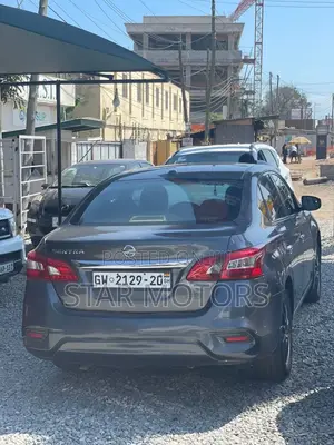 Nissan Sentra S 2018 Gray