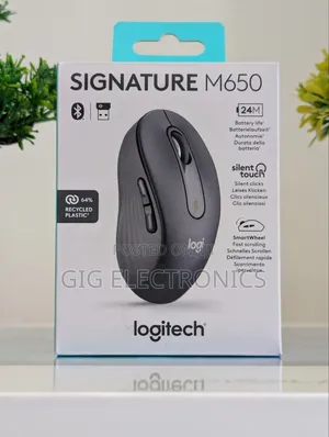Logitech Signature M650 Wireless Mouse (Graphite)