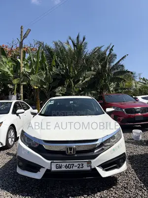 Honda Civic LX 4dr Sedan (2.0L 4cyl) 2016 White