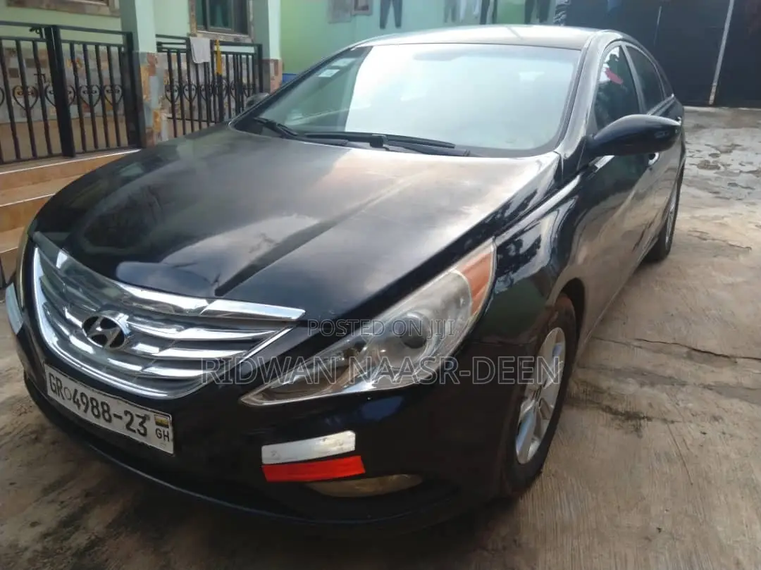 Hyundai Sonata SE 2.0T Sedan FWD (2.0L 4cyl 6A) 2011 Black