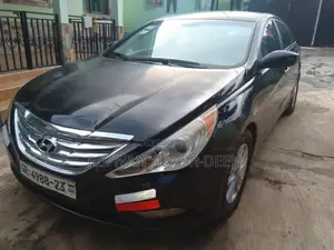 Hyundai Sonata SE 2.0T Sedan FWD (2.0L 4cyl 6A) 2011 Black