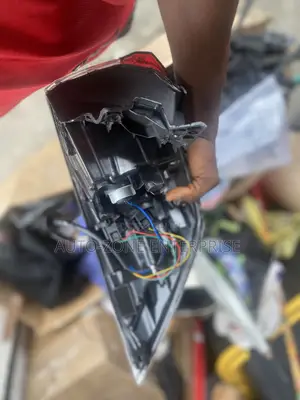 Toyota Rav4 2019 2020 2021 2022 Taillight