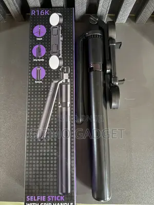 R16k Selfie Stick