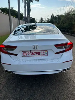 Honda Accord 2018 White