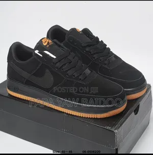 Premium Quality Stylish Sneakers – Brand New