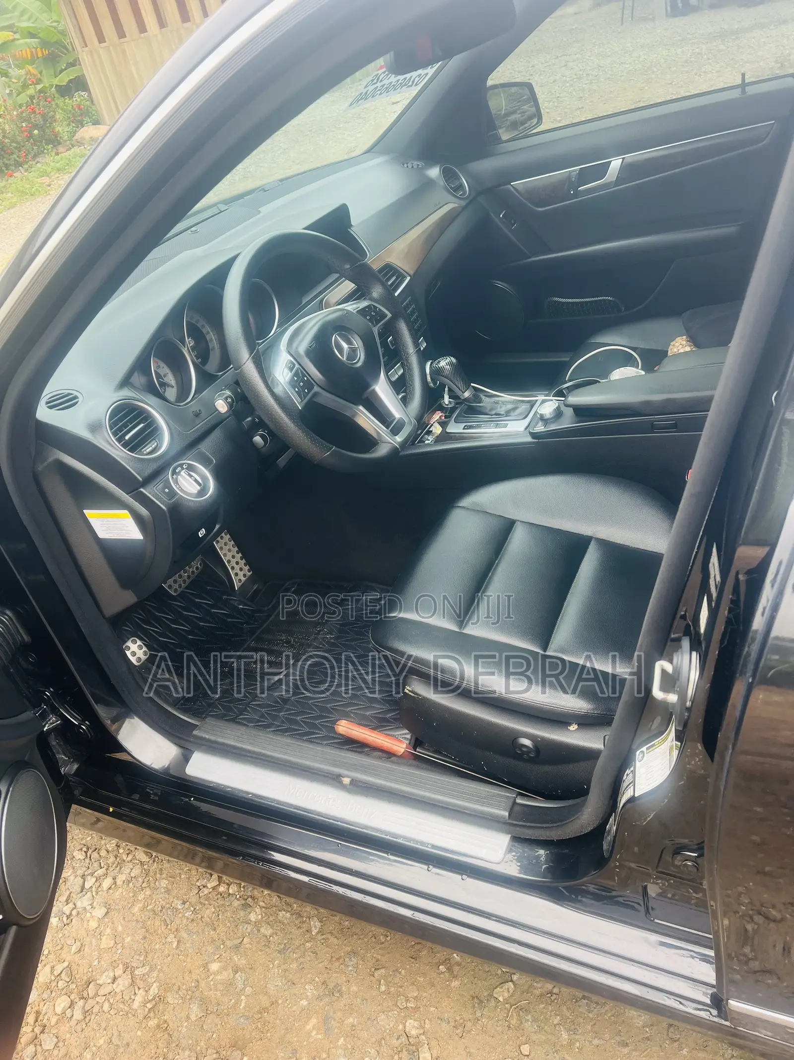 Mercedes-Benz C250 2014 Black
