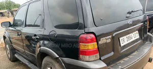 Ford Escape 2018 Black
