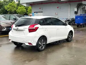 Toyota Yaris 2018 White