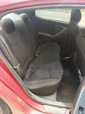 Hyundai Elantra 2013 Red