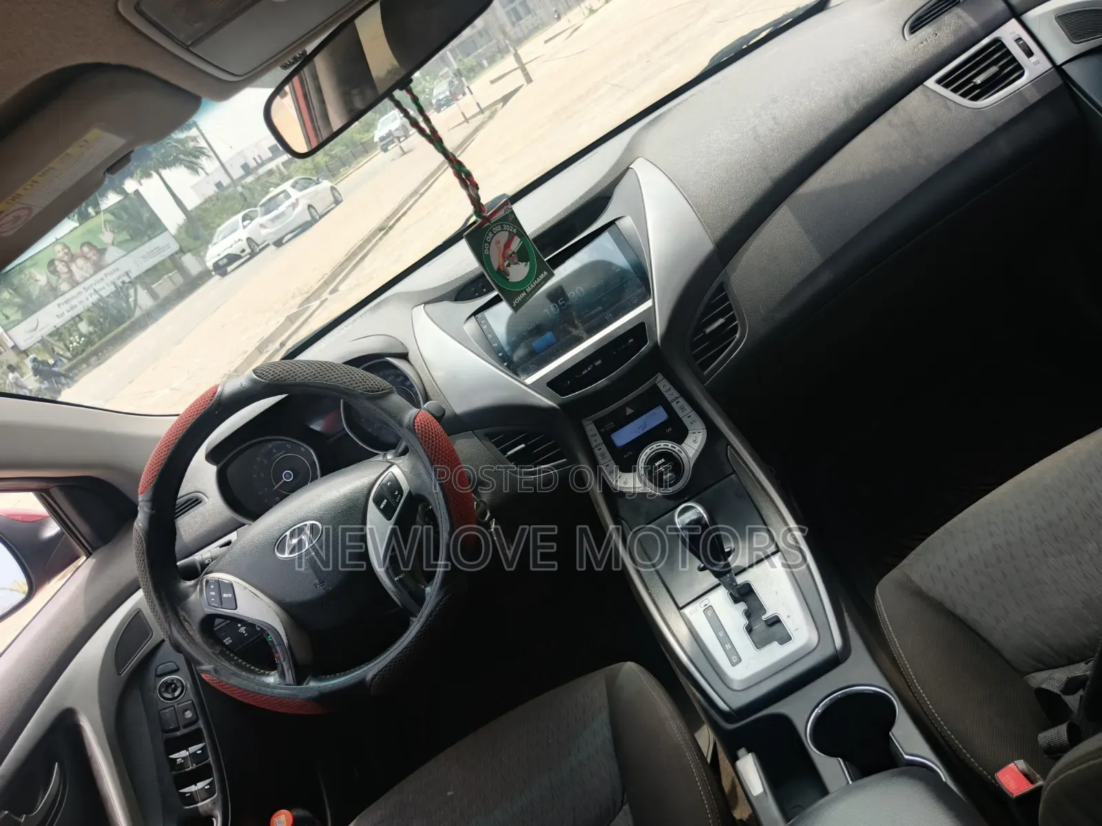 Hyundai Elantra 2013 Red