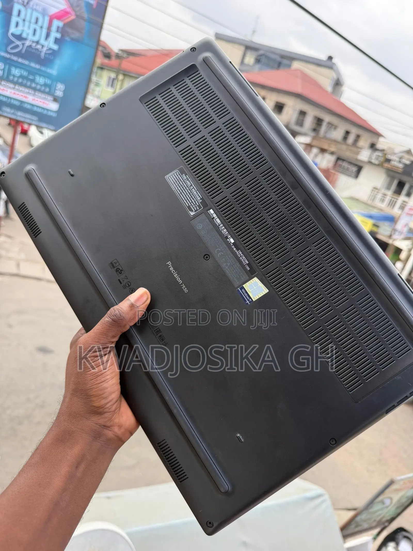 Laptop Dell Precision 15 7520 16GB Intel Core i7 SSD 512GB