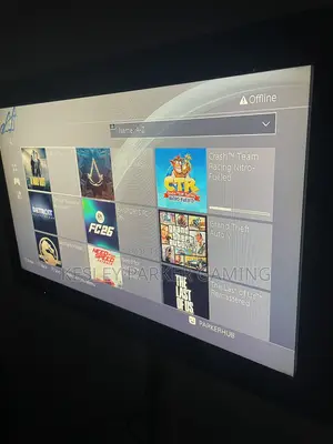 Ps4 Standard With 1 Controller and 9 Jailbreak Games