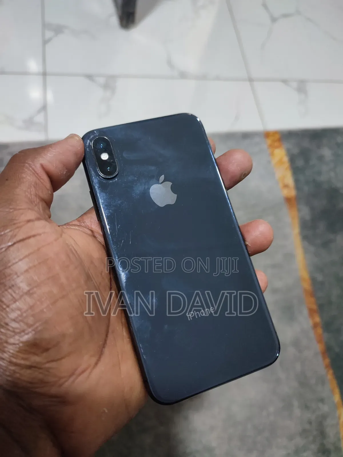 Apple iPhone X 64 GB Black