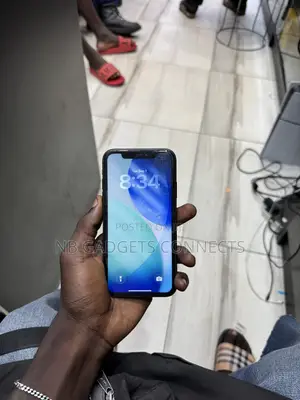 Apple iPhone 11 64 GB Black