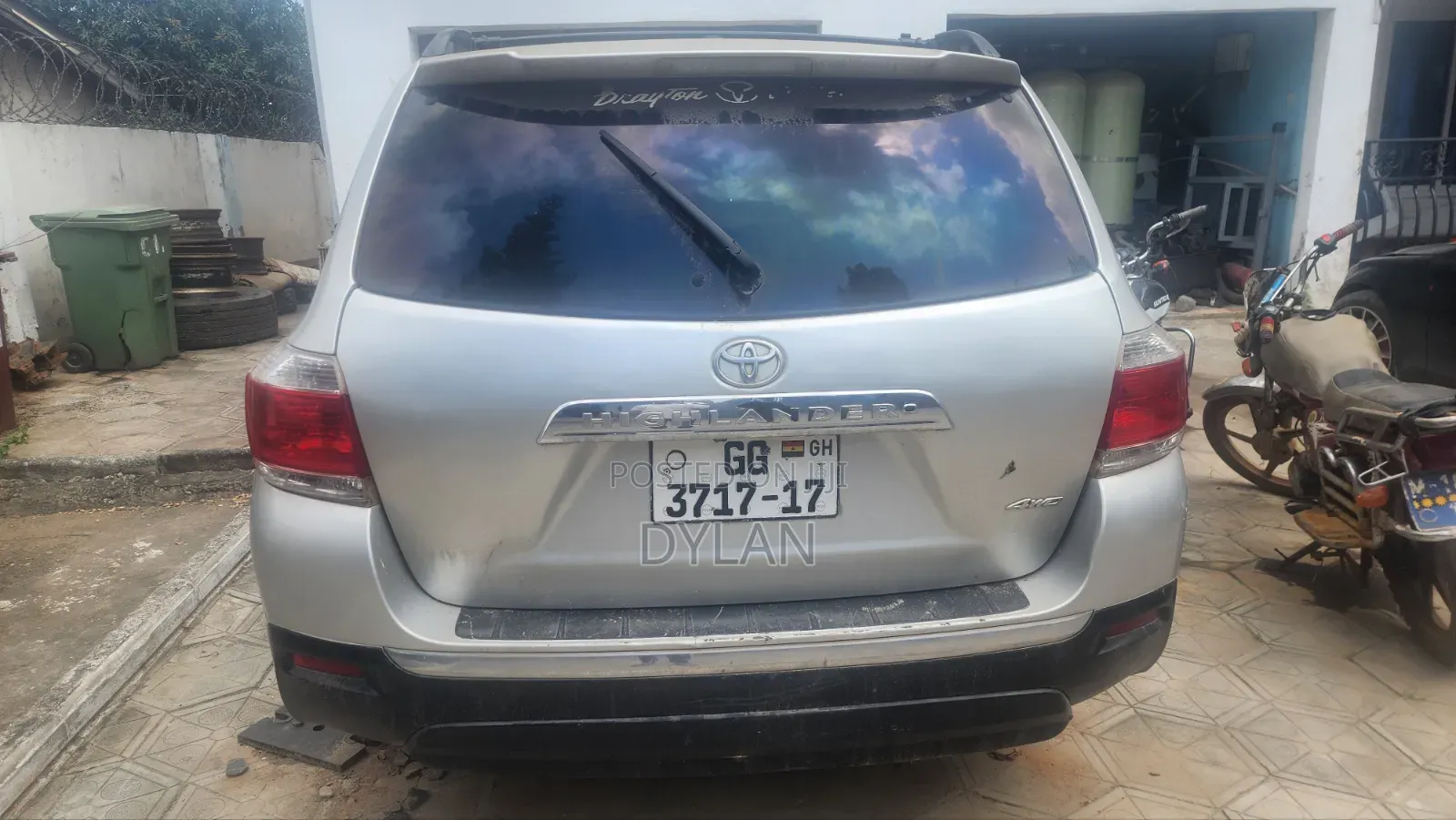 Toyota Highlander 3.5L 4WD 2013 Silver