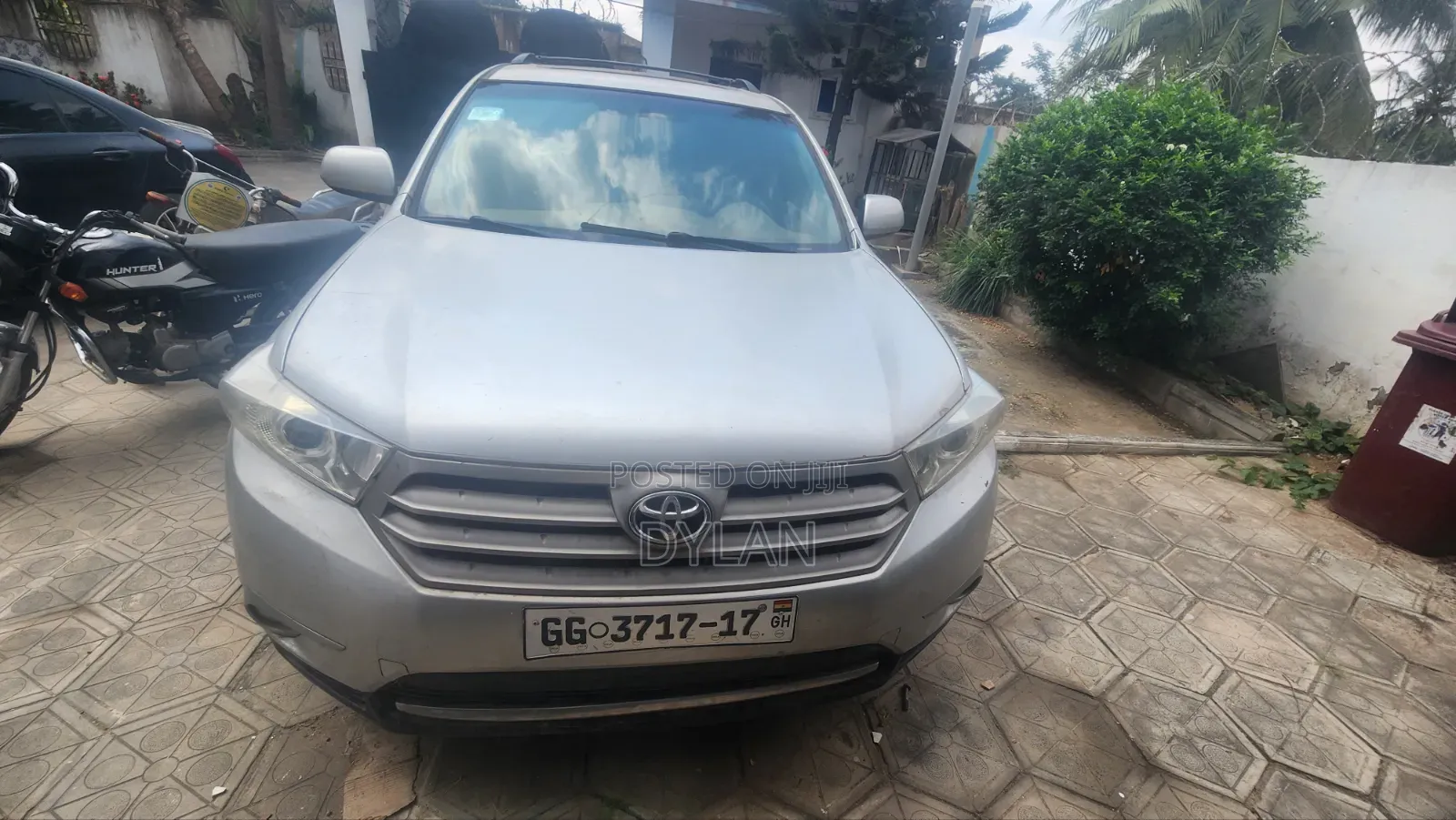 Toyota Highlander 3.5L 4WD 2013 Silver