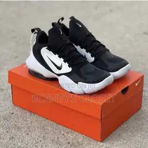 Nike Alpha Savage