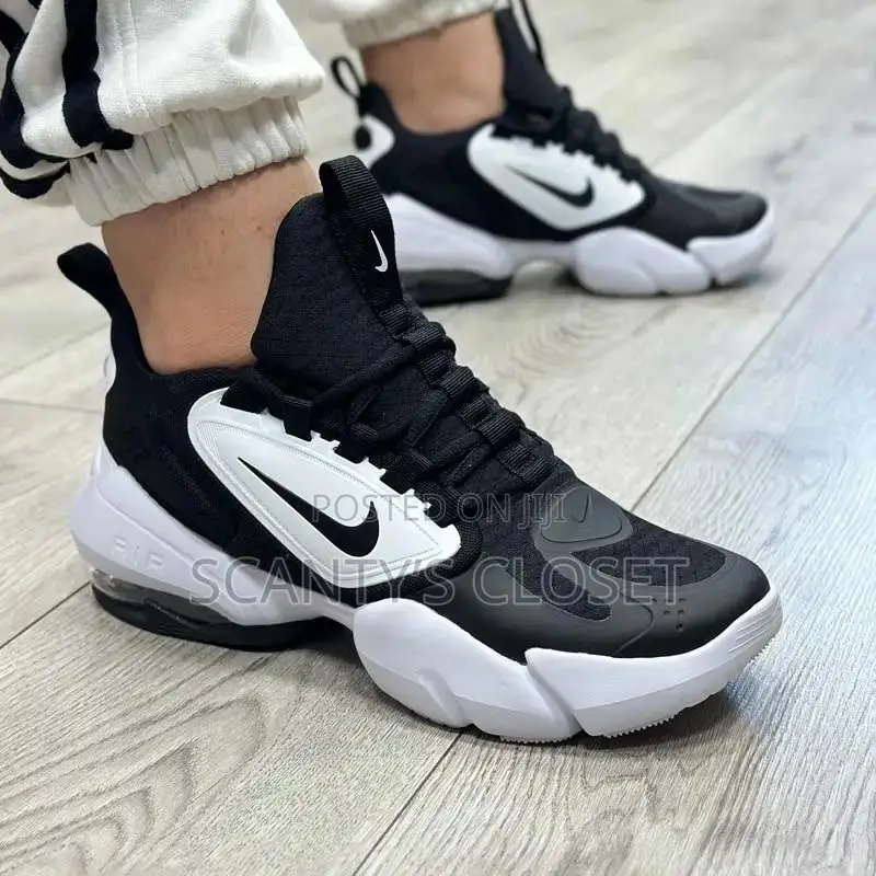 Nike Alpha Savage