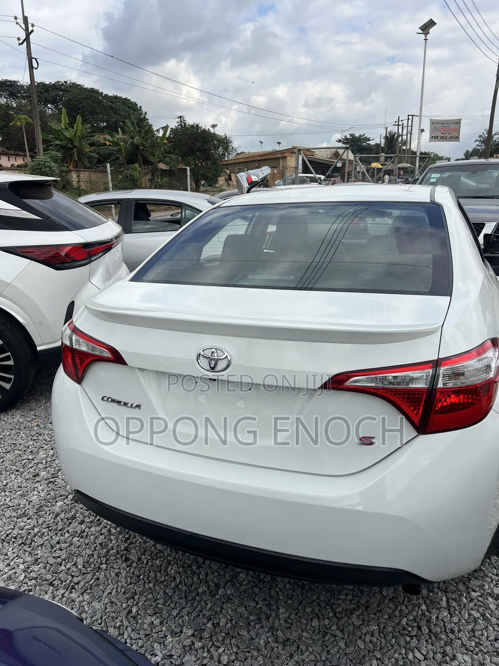 Toyota Corolla S Plus 4dr Sedan (1.8L 4cyl CVT) 2016 White
