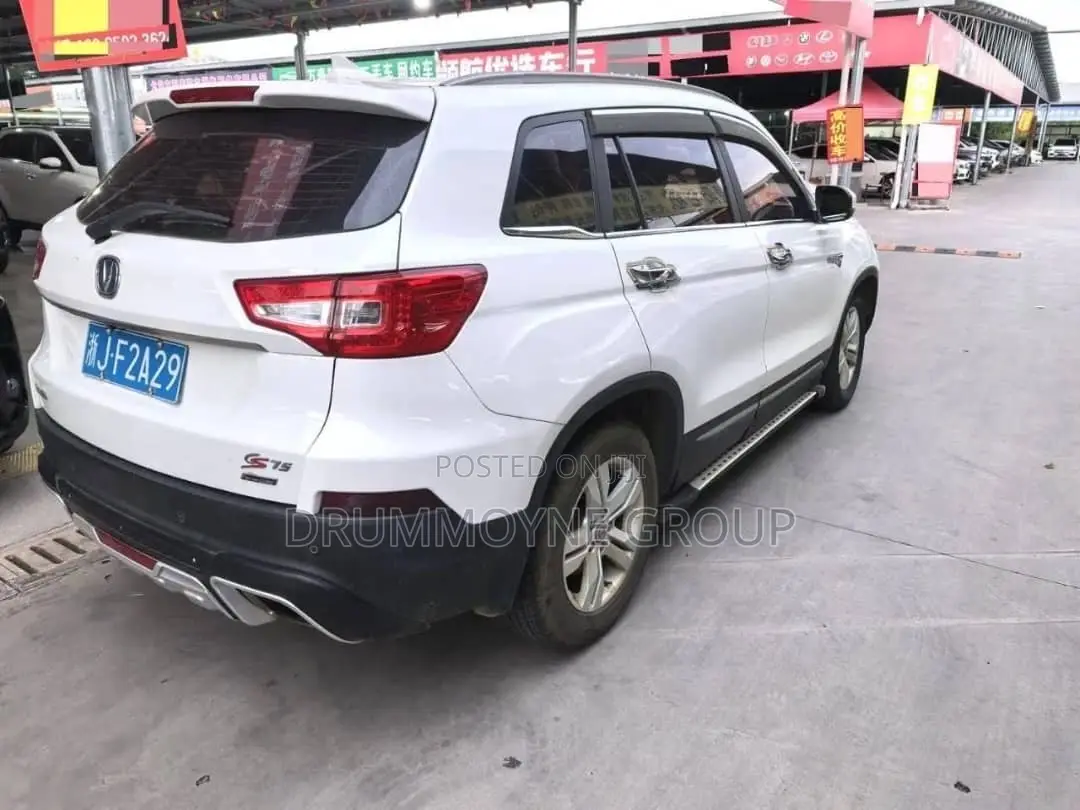 Changan CS75 2016 White