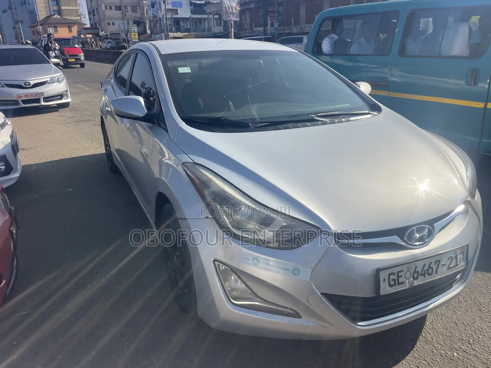 Hyundai Elantra Limited 4dr Sedan (1.8L 4cyl 6A) 2015 Silver