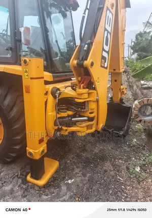JCB Back Hoe Loader for Sale