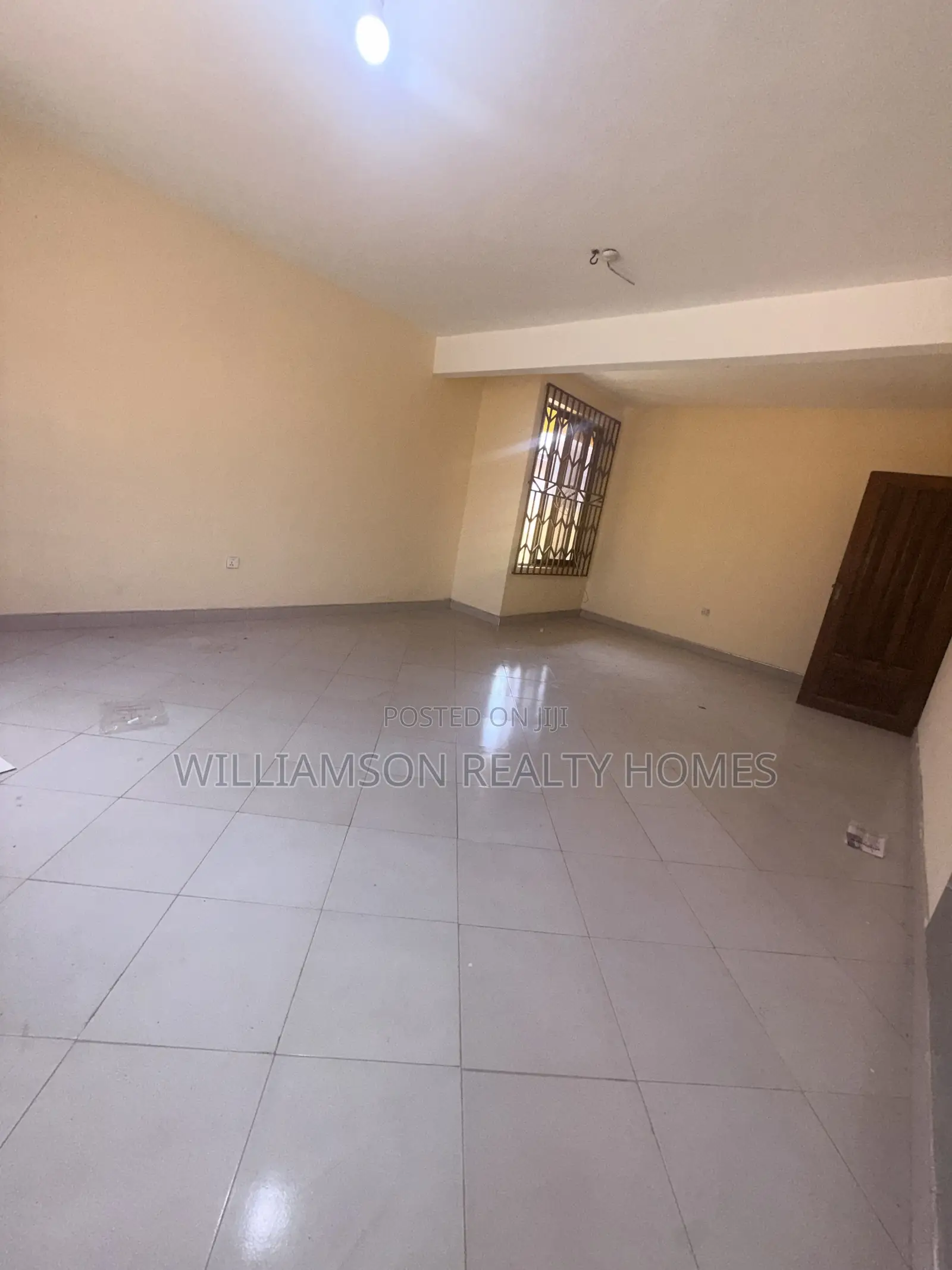 5bdrm House in Community 18 Area, Spintex for rent